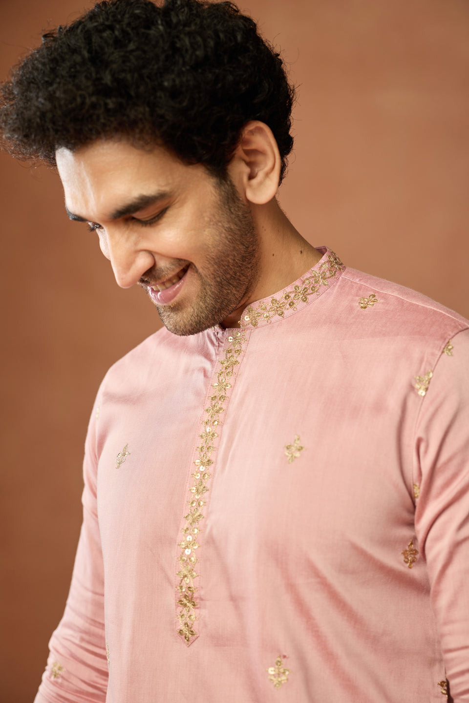 Pink Silk Blend Embroidered Kurta