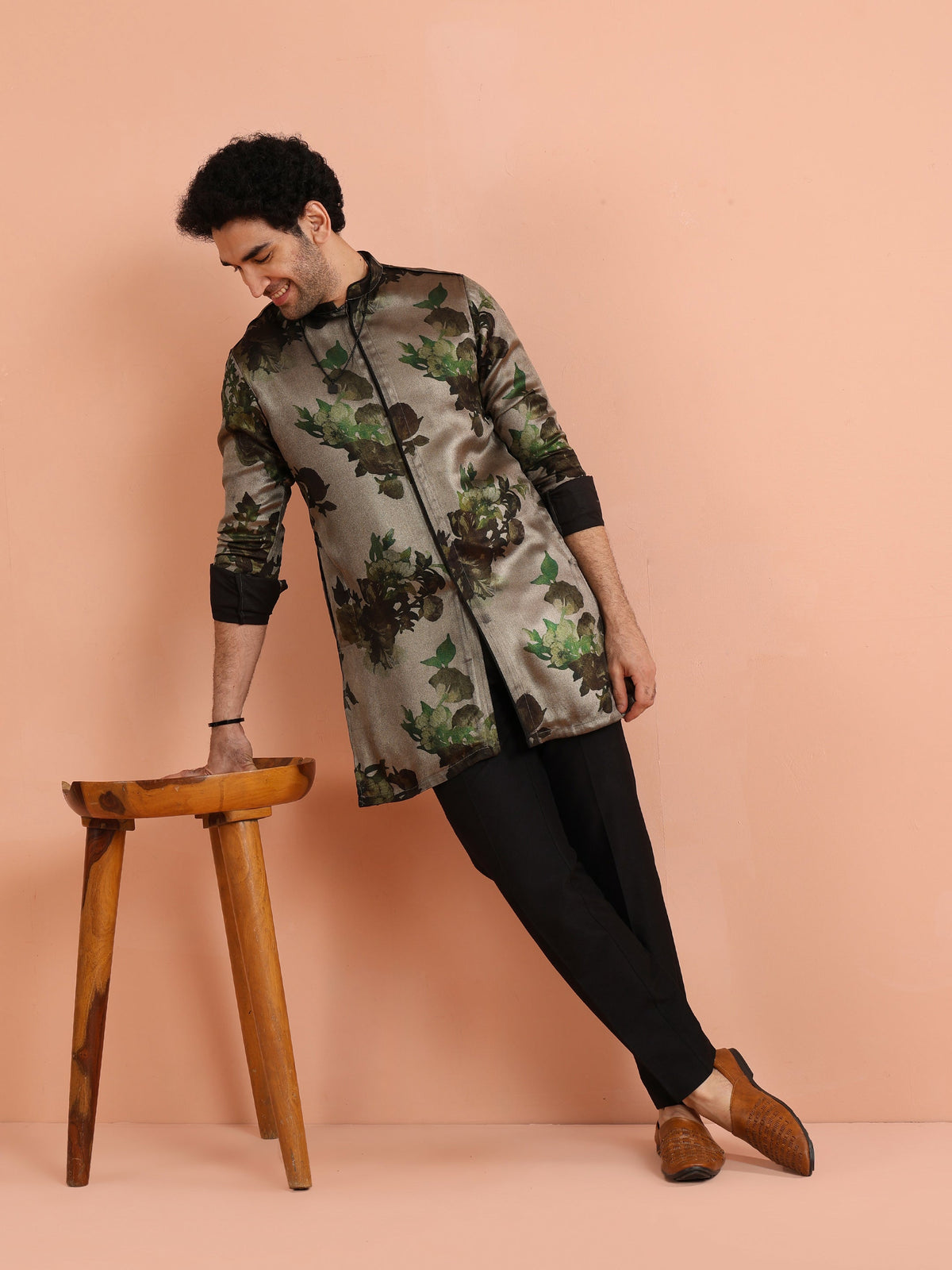 Grey Floral Printed Mid Kurta