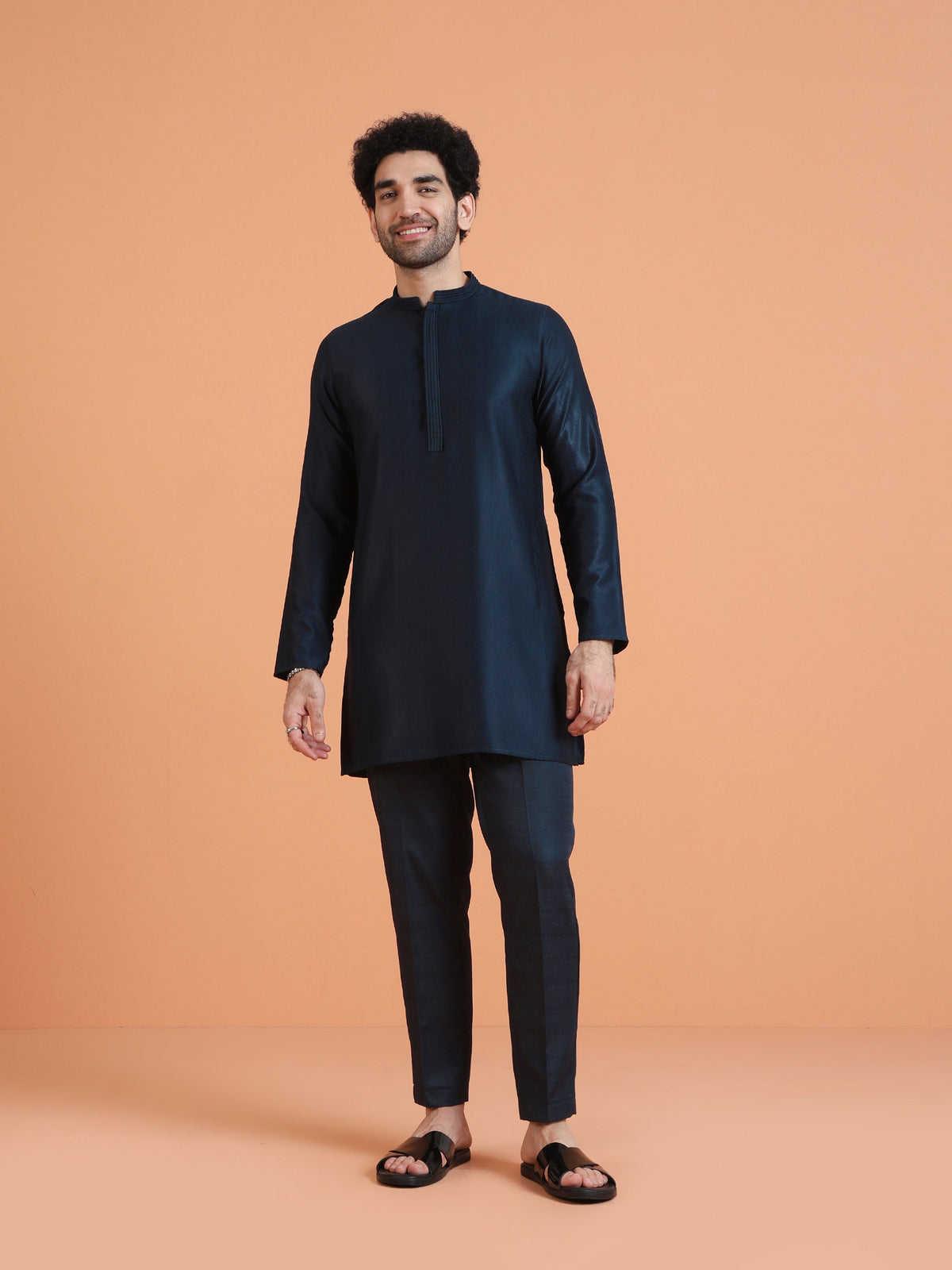 Navy Blue Silk Blend Solid Mid Kurta