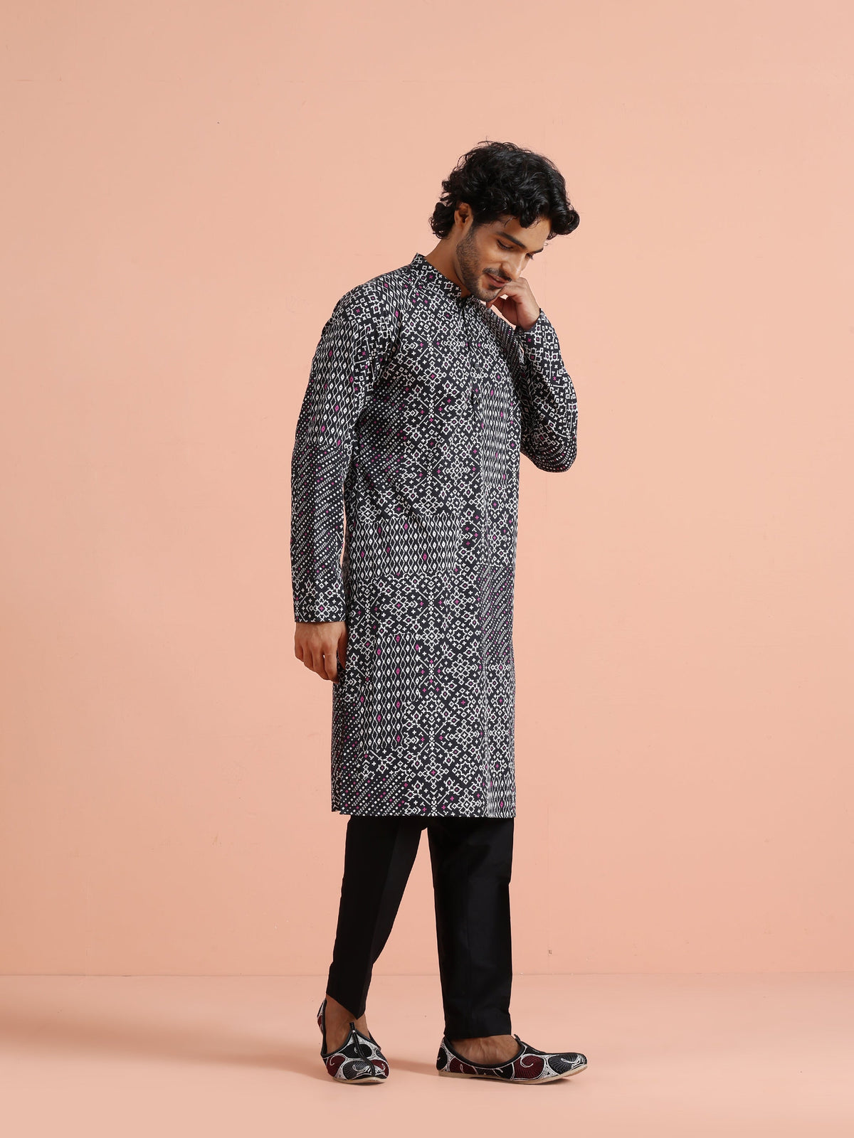 Black Geometric Printed Kurta