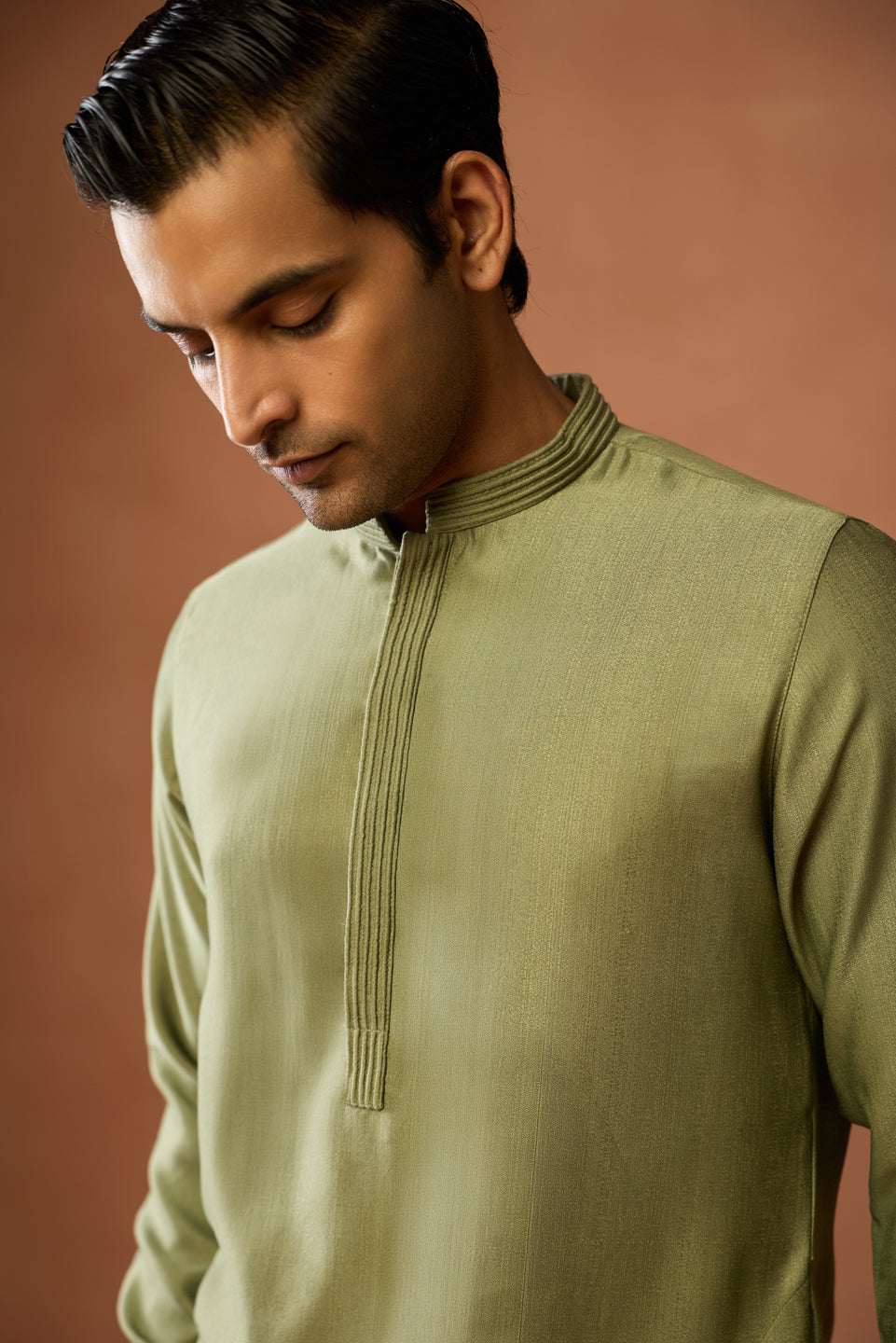 Olive Green Silk Blend Mid Kurta