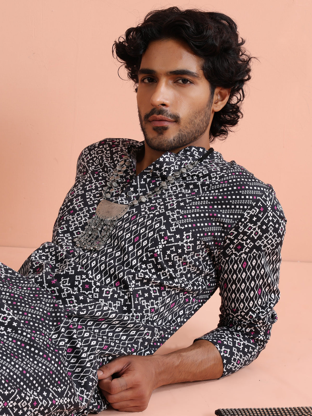 Black Geometric Printed Kurta