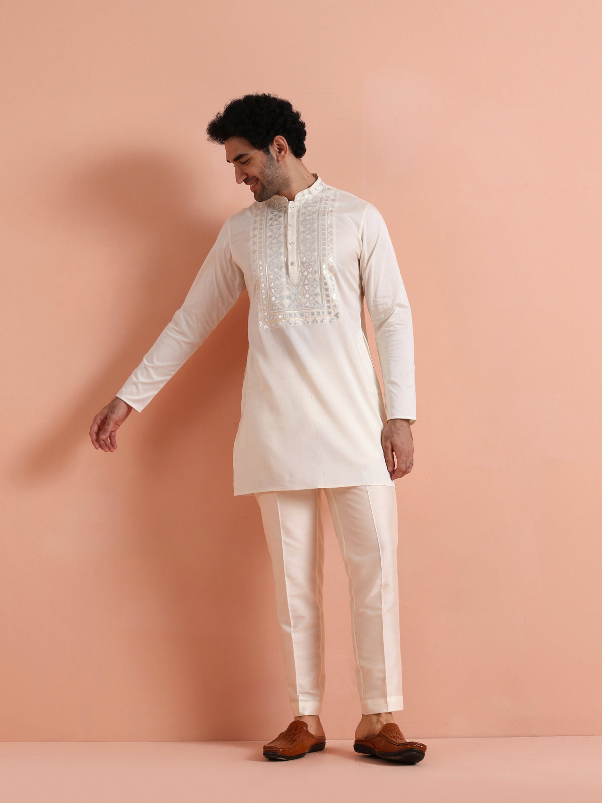 Cream Cotton Silk Embroidered Mid Kurta