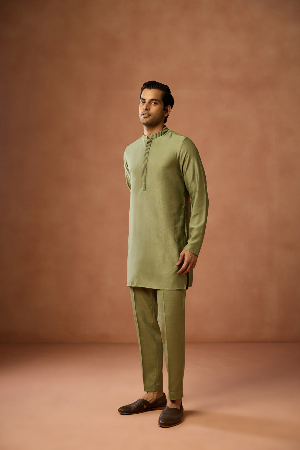 Olive Green Silk Blend Mid Kurta
