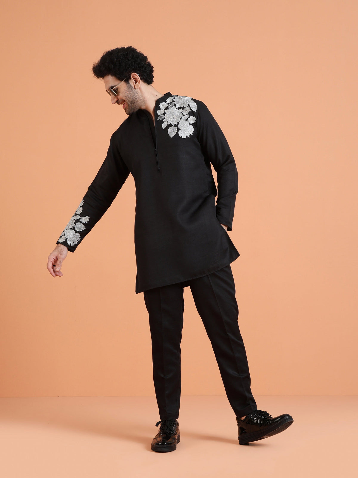 Black Cotton Silk Floral Embroidered Kurta
