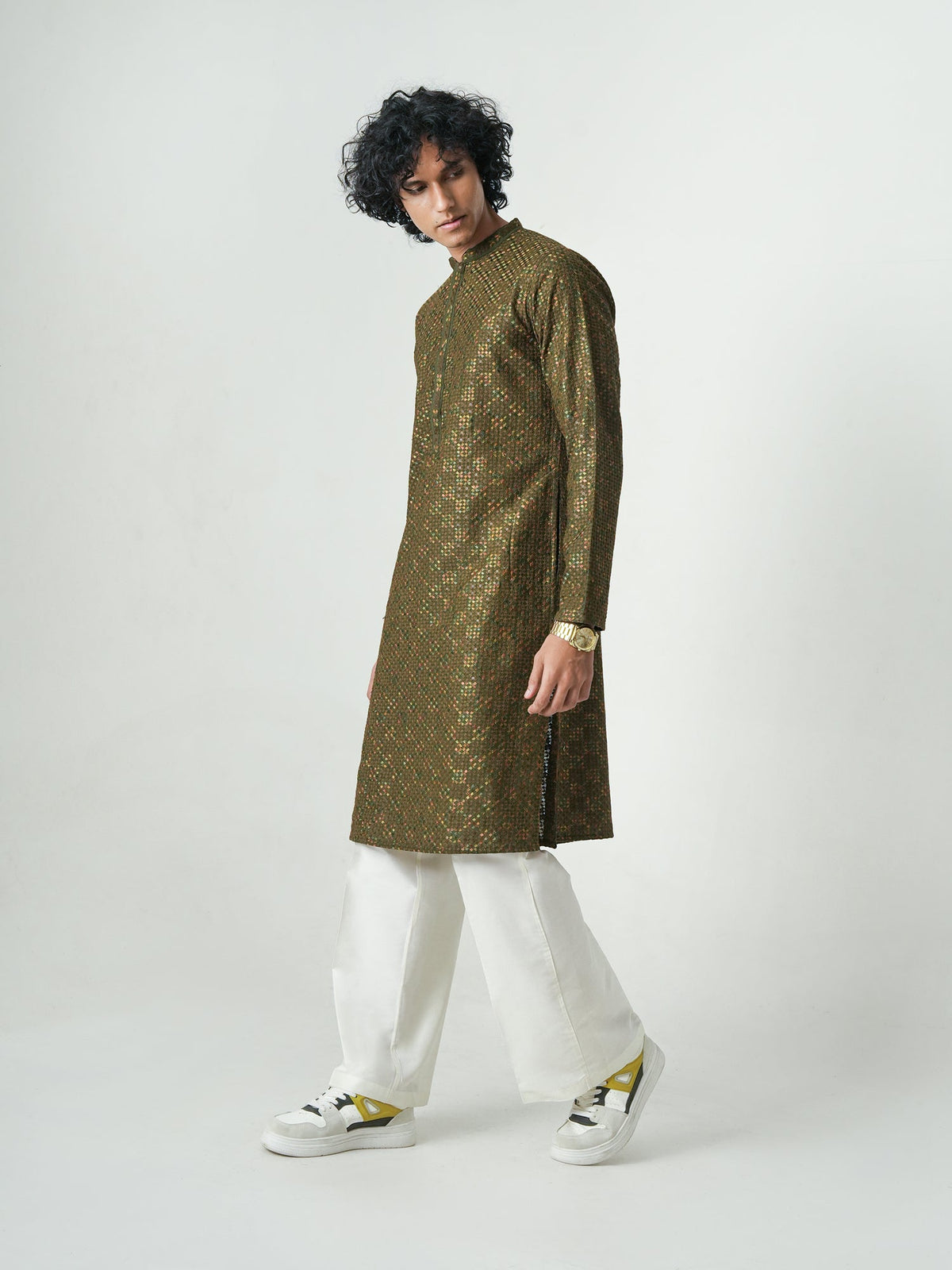 Mens Olive Green Blended Embroidery Kurta