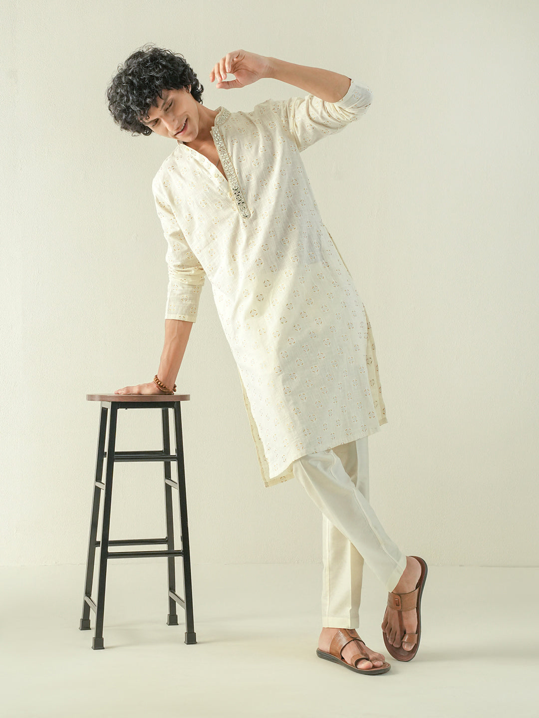 Mens Off White Cotton Print Kurta