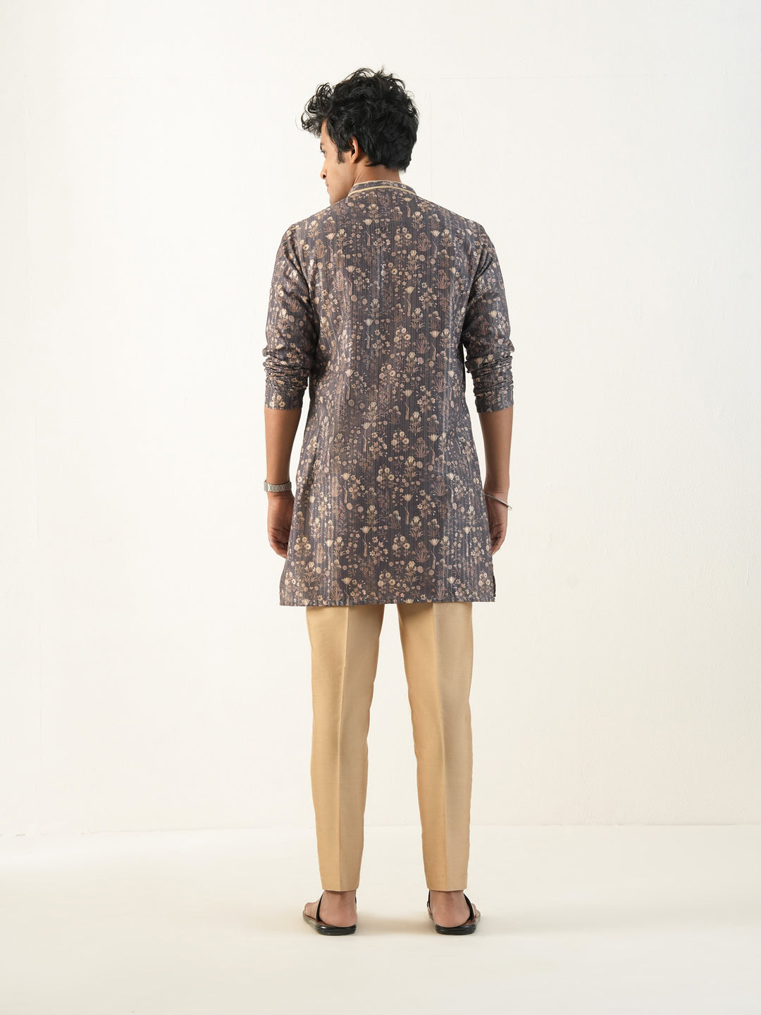 Men Grey Blended Print Kurta