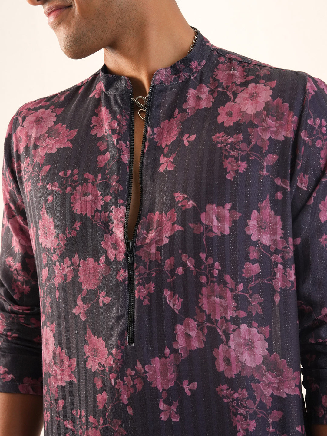 Men Black Blended Print Kurta