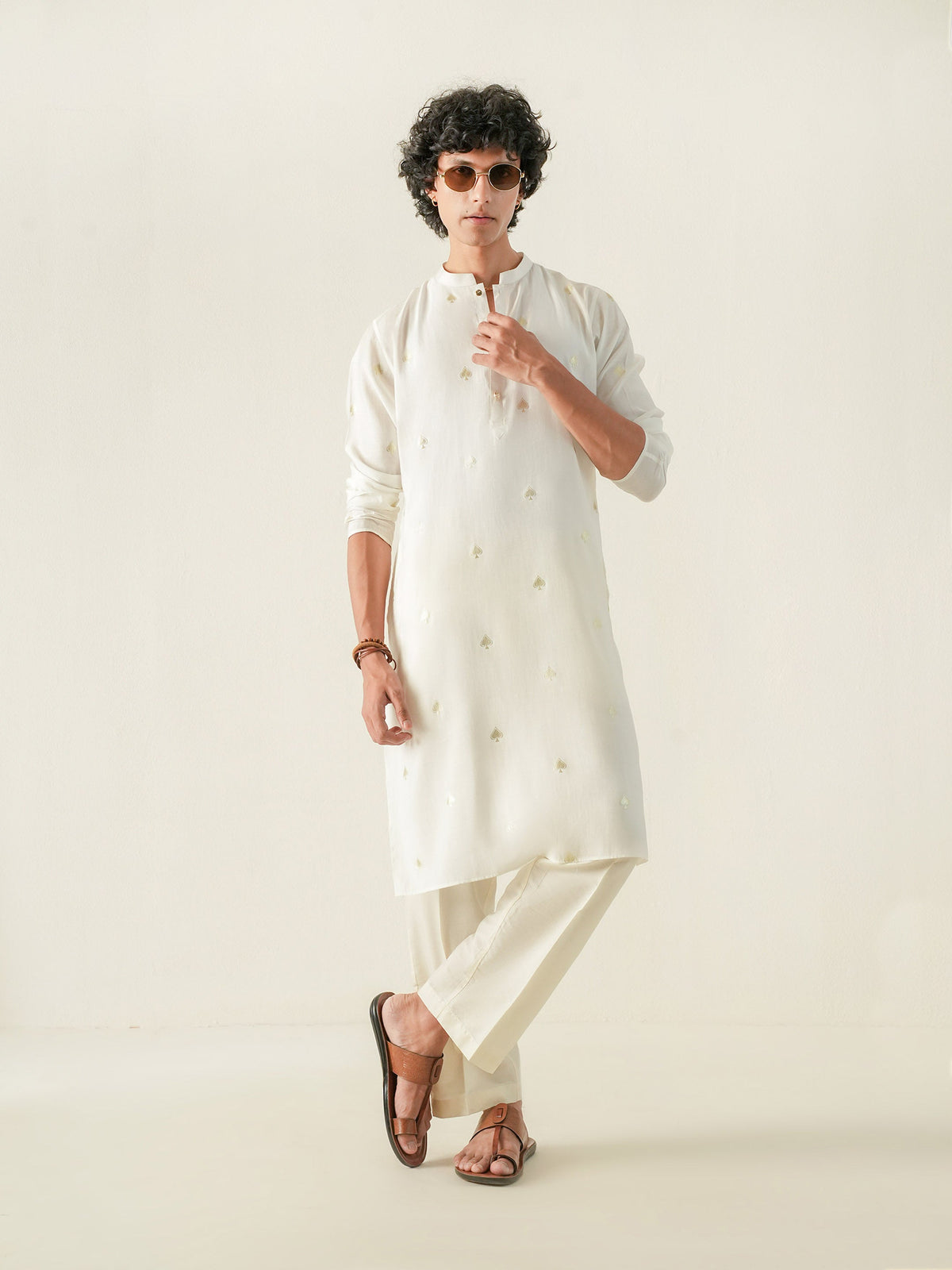 Mens Off-White Blended Print Kurta