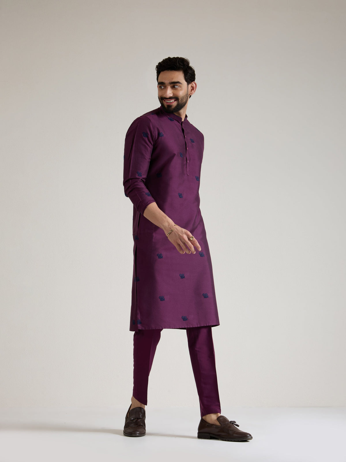 Mens Wine Blended Light  Embroidery Kurta