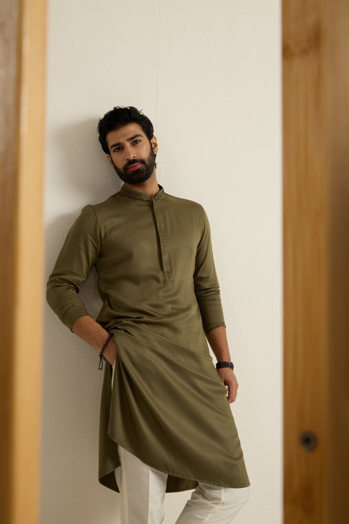 Mens Green Blended Plain Kurta with Buttoned Placket