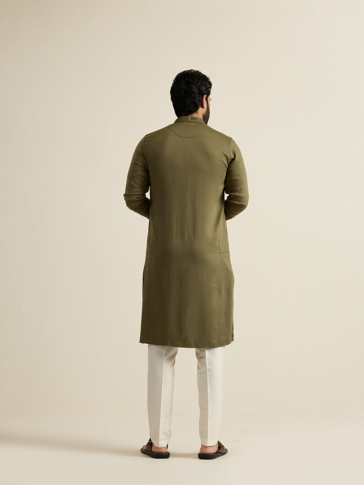 Mens Green Blended Plain Kurta with Buttoned Placket