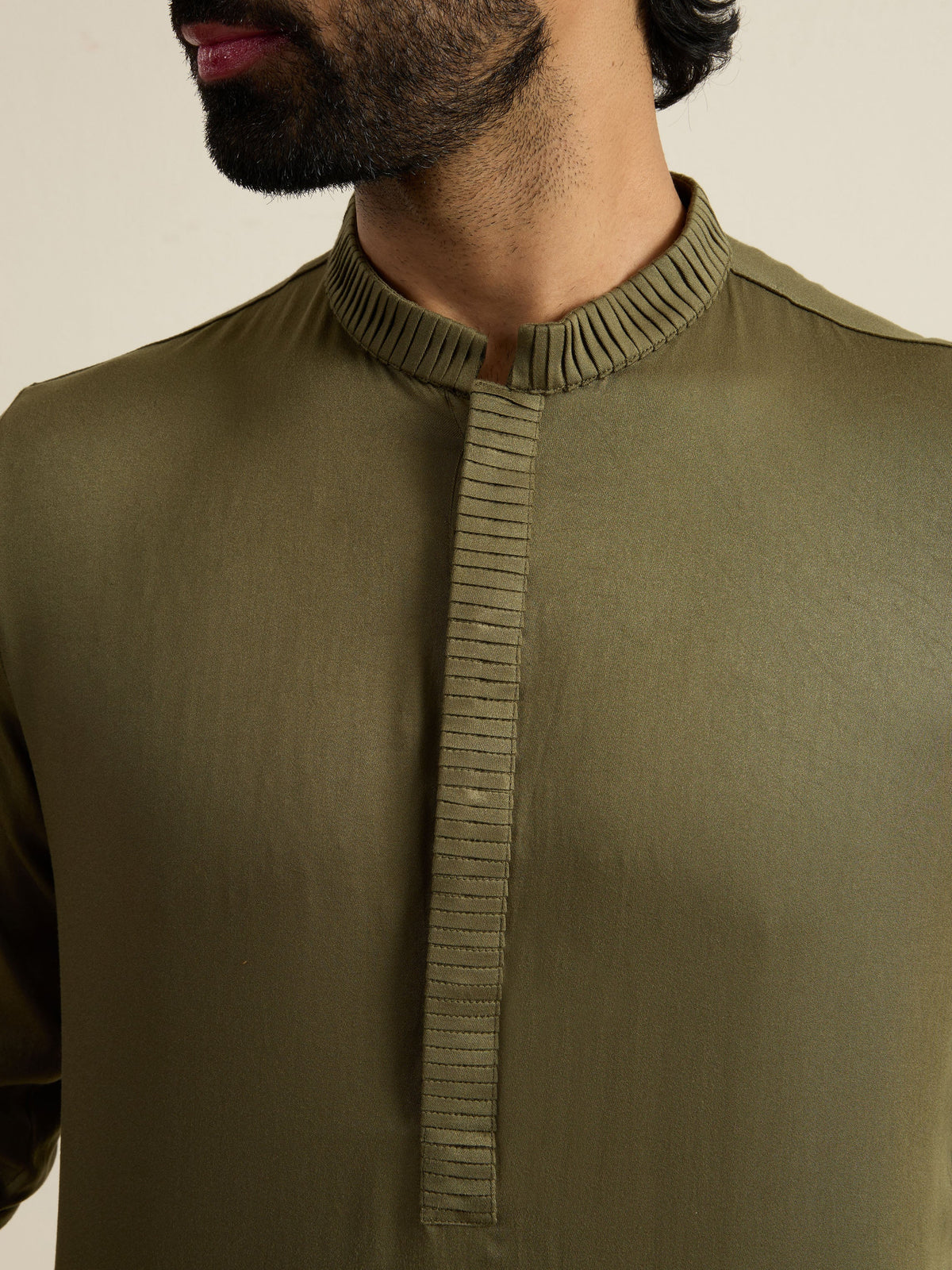 Mens Green Blended Plain Kurta with Buttoned Placket