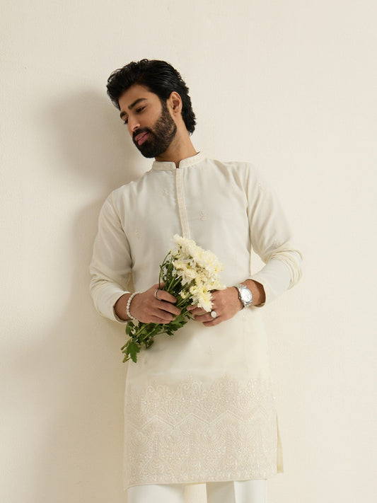 Mens Off-White Georgette Embroidery Kurta